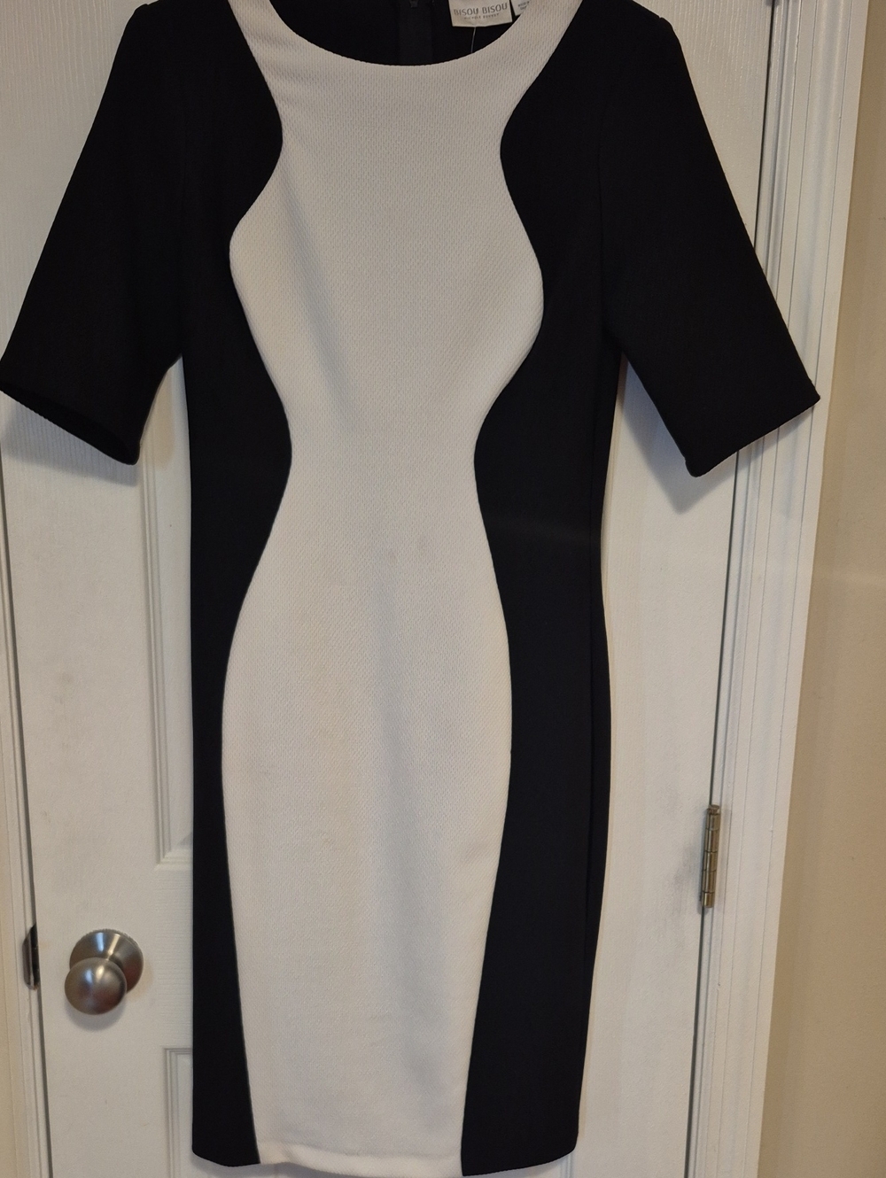 Bisou Bisou Black and White Colorblock Midi Sheath Dress